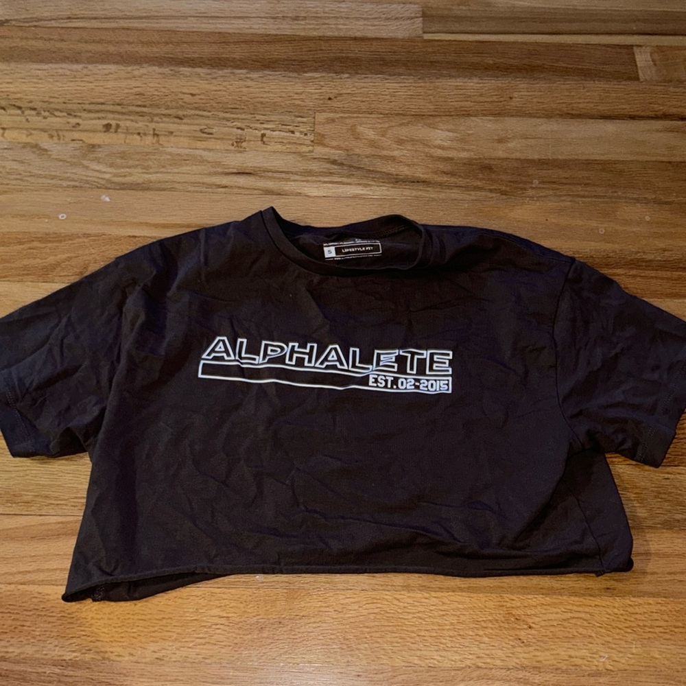 Alphalete Women’s Crop Tee - Small